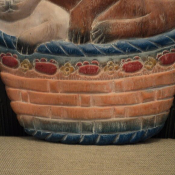 vintage folk art basket of cats wood wall art - Picture 5 of 7